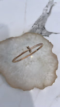 Load image into Gallery viewer, The Diamond T bracelet