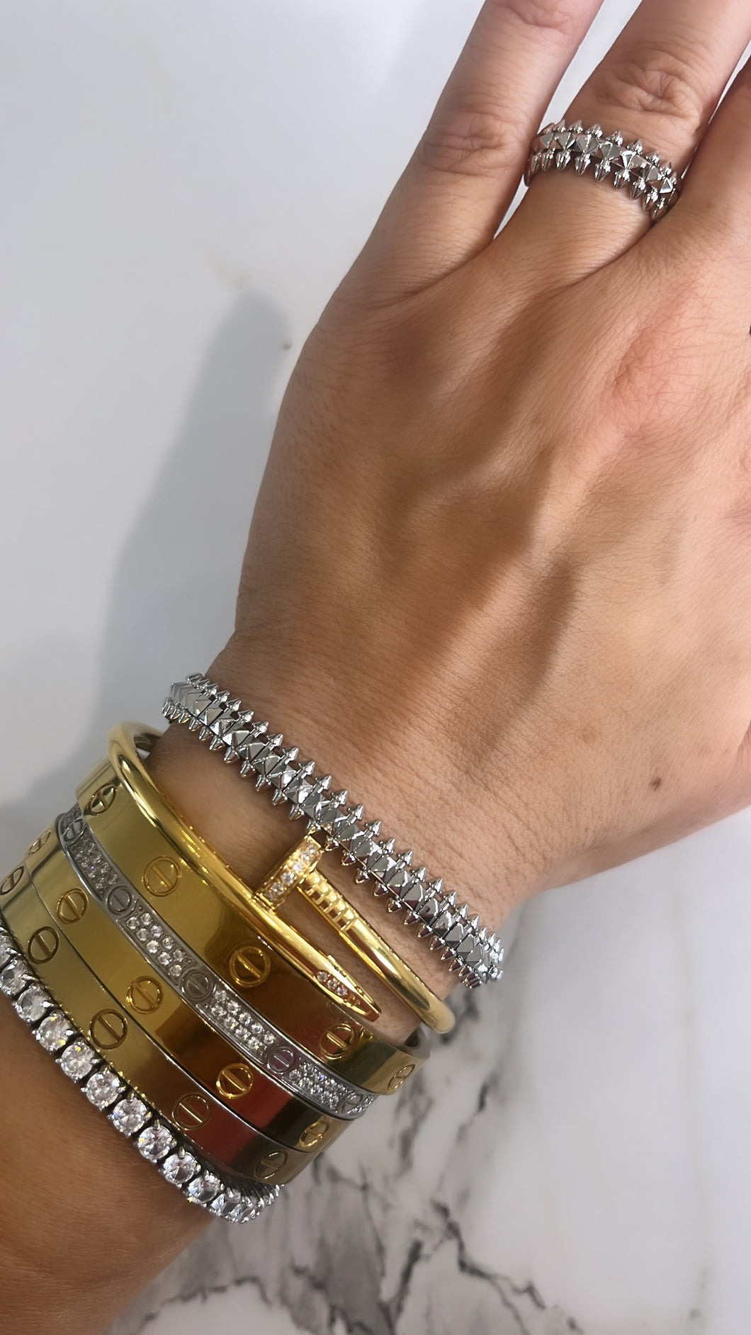 The Silver Preya Bangle