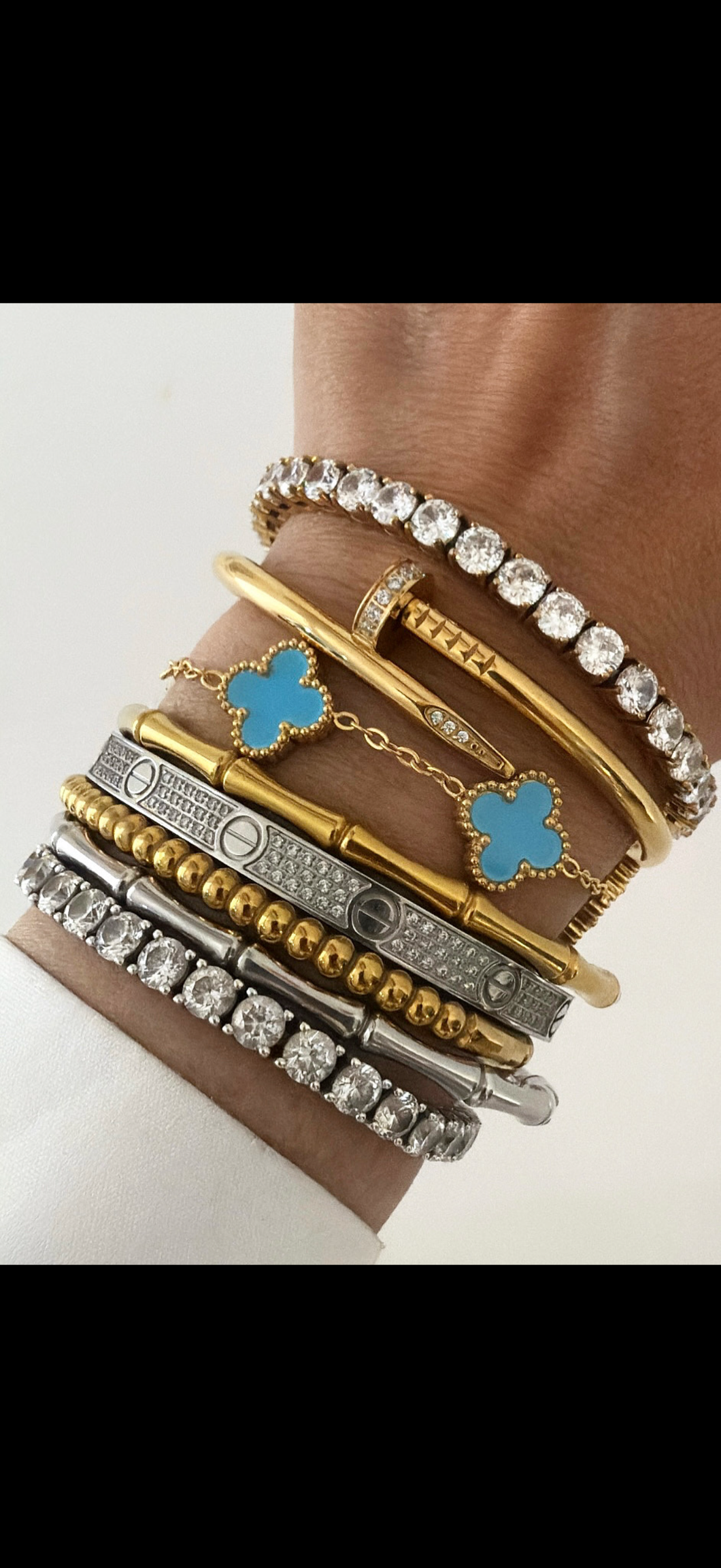 The Small Aqua Dainty Bracelet