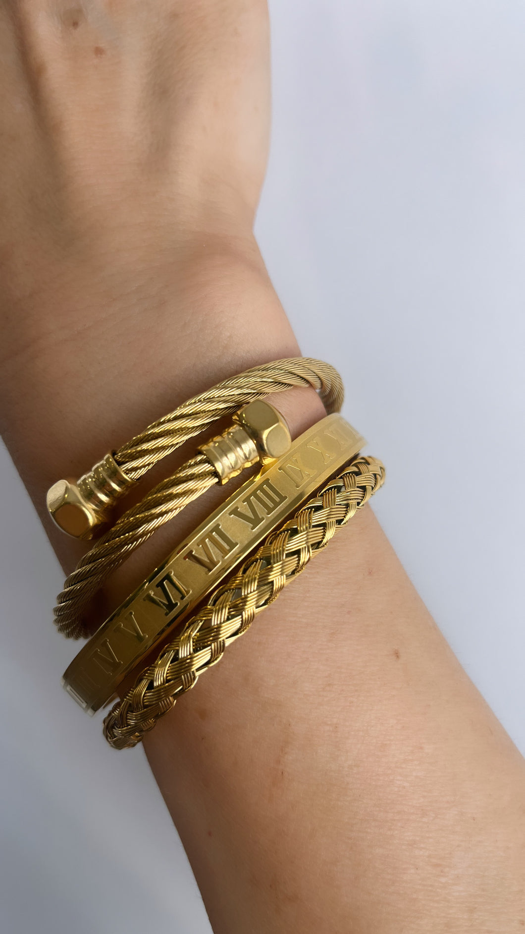 Roman Twist Bracelets
