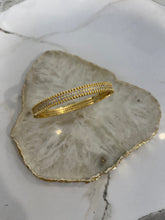 Load image into Gallery viewer, The Crystal bangle
