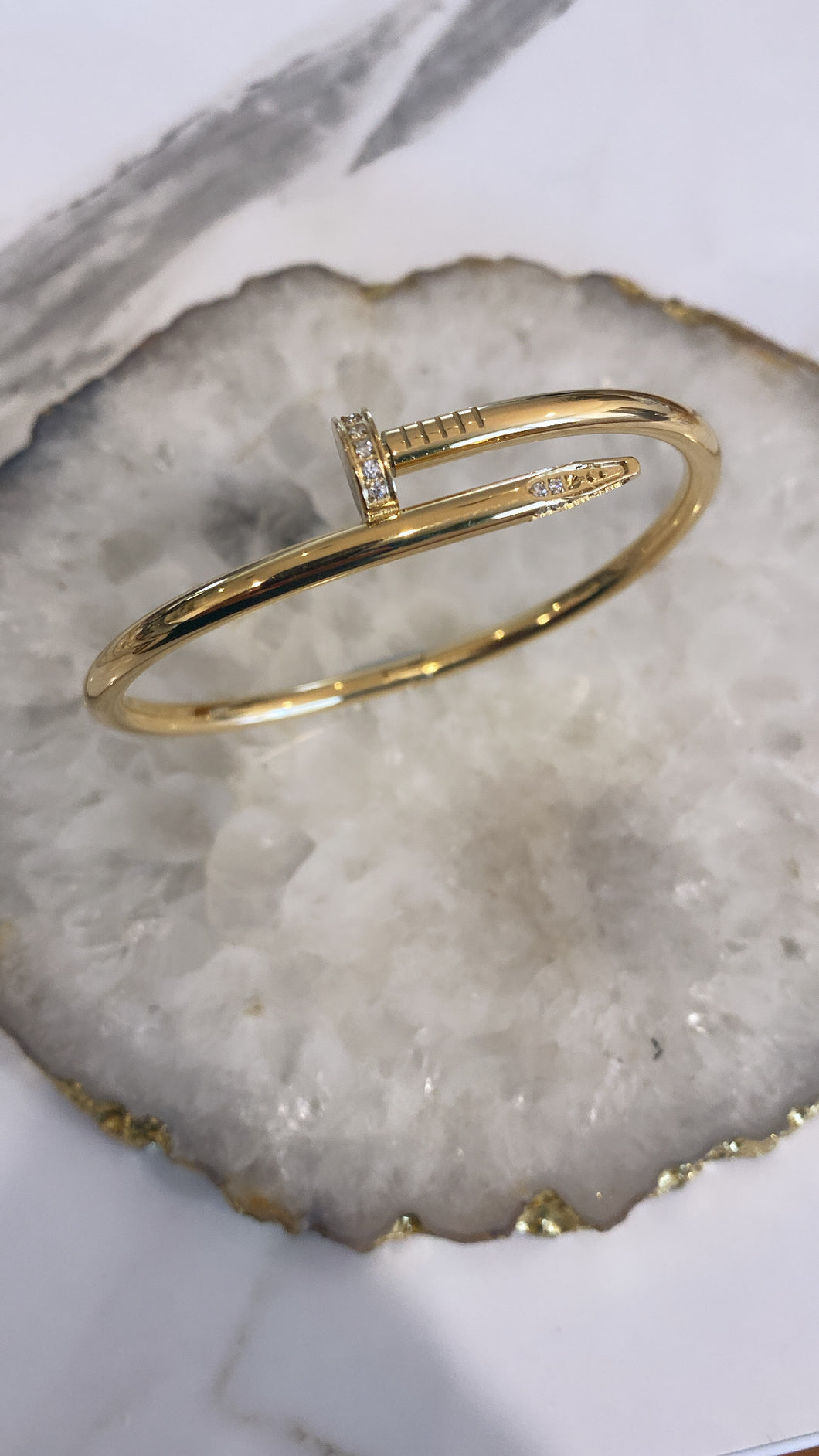 The gold diamond nail bracelet