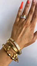 Load image into Gallery viewer, The bolt bracelet
